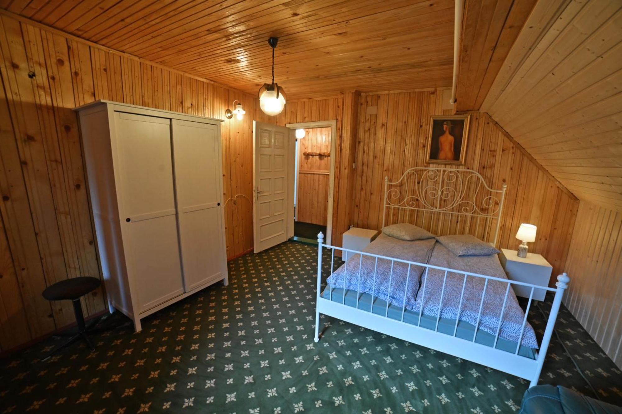 Casa De Vacanta Satic Piatra Craiului La Doi Viermi Экстерьер фото